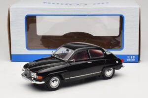 Saab 96 V4 Černý MCG 1:18 MCG18063 Kov – obrázek 6 z 6