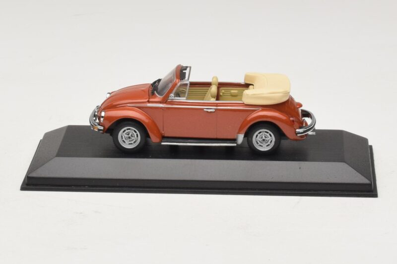 Volkswagen 1200 Kabriolet Hebmuller Červený Minichamps 1:43 430052032 Kov