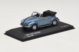 Volkswagen 1302 Kabriolet Modrý Metalický Minichamps 1:43 430055042 Kov – obrázek 2 z 4