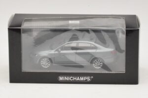 Volkswagen Jetta Mk6 Grey Metallic Minichamps 1:43 400059000 Kov – obrázek 4 z 4