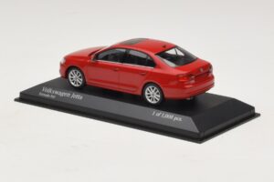 Volkswagen Jetta Mk6 Červená Minichamps 1:43 400059001 Kov – obrázek 3 z 4