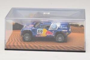 Volkswagen Race Touareg Red Bull #310 Edice Pro Prodejce 2005 Minichamps 1:43 7LO099400PD310 Kov – obrázek 4 z 5