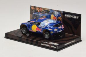 Volkswagen Race Touareg Red Bull Presentation Essen Motor Show 2004 Minichamps 1:43 436045300 Kov – obrázek 3 z 5