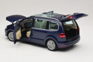 Volkswagen Sharan Blue Metallic Minichamps 1:18 110051000 Kov – obrázek 7 z 8