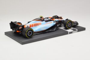 Williams Racing FW45 #2 L. Sargeant Singapore GP 2023 Minichamps 1:18 117231602 Kov – obrázek 2 z 7