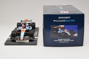 Williams Racing FW45 #2 L. Sargeant Singapore GP 2023 Minichamps 1:18 117231602 Kov – obrázek 7 z 7