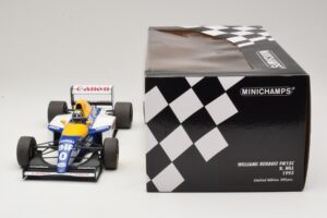 Williams Renault FW15C #0 D. Hill 1993 Minichamps 1:18 180930000 Kov – obrázek 7 z 7