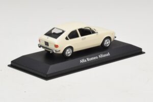Alfa Romeo Alfasud Bílý Maxichamps 1:43 940120101 Kov – obrázek 2 z 5