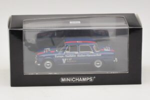 Alfa Romeo Giulia Europa-Testfahrt Sizilien-Hammerfest Minichamps 1:43 400120905 Kov – obrázek 5 z 5