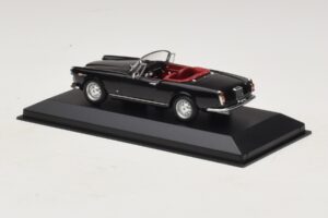 Alfa Romeo Giulia Spider Černý Minichamps 1:43 400120730 Kov – obrázek 3 z 5