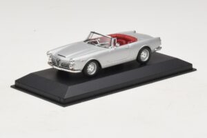 Alfa Romeo Spider 916 3.2 V6 24V Stříbrný Minichamps 1:43 400120330 Kov – obrázek 2 z 5