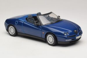 Alfa Romeo Spider 916 Modrý Maisto 1:18 31831 Kov – obrázek 6 z 8