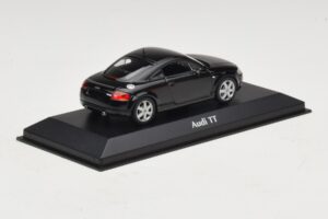 Audi TT 8N Černý Maxichamps 1:43 940017221 Kov – obrázek 2 z 5