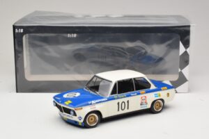 BMW 2002 #101 Koepchen H-J. Stuck Internationales ADAC 500km Eifelpokalrennen 1971 Minichamps 1:18 155702701 Kov – obrázek 6 z 6