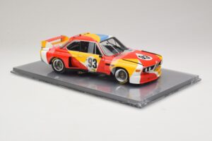 BMW 3.0 CSL Art Car Alexander Calder #51 H. Poulain / S. Posey / J. Guichet 24 Hours of Le Mans 1975 Minichamps 1:18 80430150 – obrázek 4 z 7