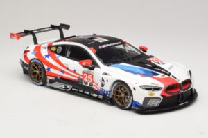 BMW M8 GTE #25 BMW Team RLL B. Auberlen / A. Sims 6 Hours of Watkins Glen 2018 Minichamps 1:18 155182995 Kov – obrázek 4 z 6