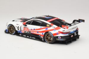 BMW M8 GTE #25 BMW Team RLL B. Auberlen / A. Sims 6 Hours of Watkins Glen 2018 Minichamps 1:18 155182995 Kov – obrázek 5 z 6