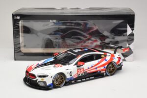 BMW M8 GTE #25 BMW Team RLL B. Auberlen / A. Sims 6 Hours of Watkins Glen 2018 Minichamps 1:18 155182995 Kov – obrázek 6 z 6