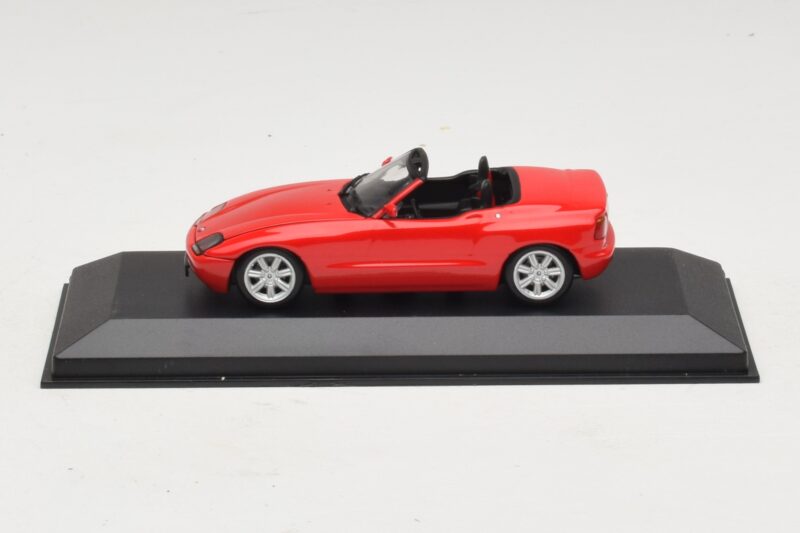 BMW Z1 Červený Minichamps 1:43 943020103 Kov
