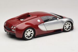 Bugatti Veyron Centenaire Edition Chrome Red Minichamps 1:18 100110851 Kov – obrázek 3 z 8