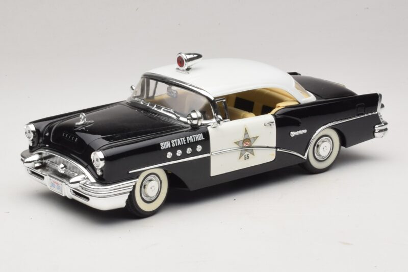 Buick Century Sun State Patrol Mira 1:18 6118 Kov
