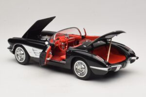 Chevrolet Corvette C1 Tuxedo Black AUTOart 1:18 71142 Kov – obrázek 5 z 8