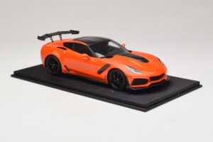 Chevrolet Corvette C7 ZR-1 High Voltage Tint TopSpeed 1:18 TS0147 Pryskyřice – obrázek 4 z 6
