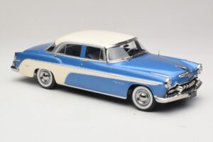 DeSoto Fireflite Sedan Modrá Metalíza & Krémová KK-Scale 1:18 KKDC181544 Kov – obrázek 4 z 6