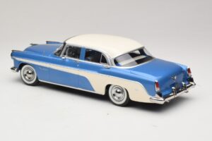 DeSoto Fireflite Sedan Modrá Metalíza & Krémová KK-Scale 1:18 KKDC181544 Kov – obrázek 5 z 6