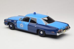 Dodge Monaco Massachusetts State Police KK-Scale 1:18 KKDC181154 Kov – obrázek 5 z 6