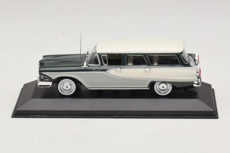 Edsel Bermuda Kombi Tmavě Zelená Bílá Minichamps 1:43 Edsel Bermuda Kombi Tmavě Zelená Bílá Minichamps 1:43 400082013 Kov