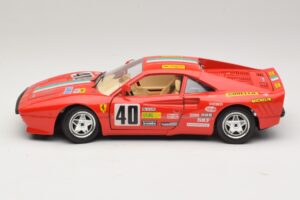 Ferrari 288 GTO #40 Červený Bburago 1:18 3027-P4 Kov – obrázek 4 z 8