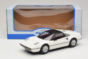 Ferrari 308 GTS Bílý MCG 1:18 MCG18664 Kov – obrázek 6 z 6