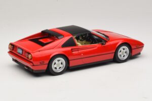 Ferrari 328 GTS Americká Verze Červený Beverly Hills Cop II S Béžovým Interiérem KK-Scale 1:18 KKDC181701 Kov – obrázek 3 z 7