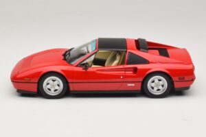 Ferrari 328 GTS Americká Verze Červený Beverly Hills Cop II S Béžovým Interiérem KK-Scale 1:18 KKDC181701 Kov – obrázek 4 z 7
