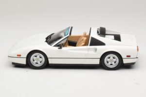Ferrari 328 GTS US Version Bílý KK-Scale 1:18 KKDC181703 Kov – obrázek 4 z 7
