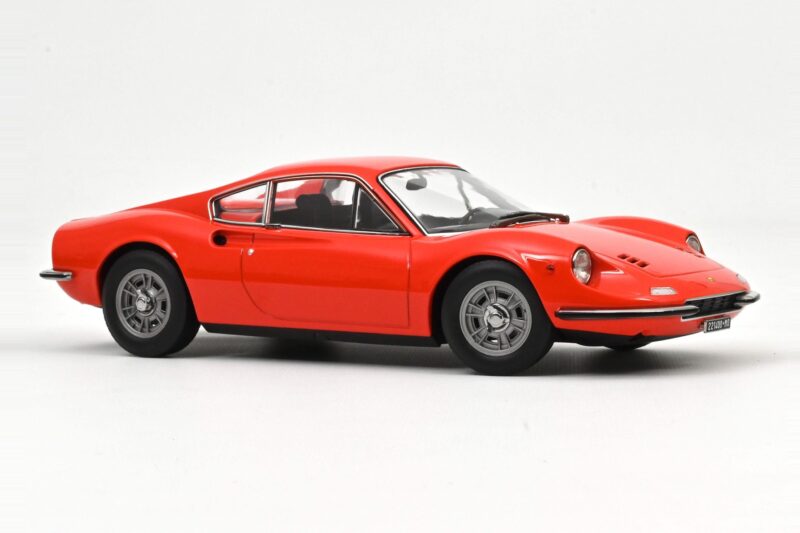 Ferrari Dino 246 GT Rosso Dino Norev 1:18 Ferrari Dino 246 GT Rosso Dino Norev 1:18 187801 Kov