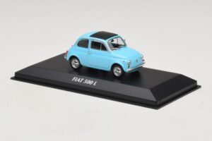 Fiat 500 L Modrý Maxichamps 1:43 940121601 Kov – obrázek 3 z 5