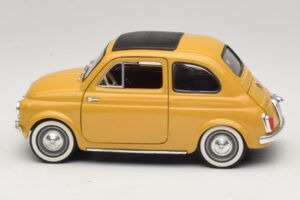 Fiat 500 Žlutý Solido 1:18 8042 Kov – obrázek 4 z 8