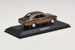 Ford Escort Mk1 Hnědá Metalíza Maxichamps 1:43 940081000 Kov – obrázek 2 z 5