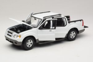 Ford Explorer Sport Trac Bílá Maisto 1:18 36891 Kov – obrázek 2 z 8