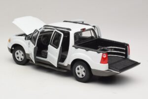 Ford Explorer Sport Trac Bílá Maisto 1:18 36891 Kov – obrázek 5 z 8