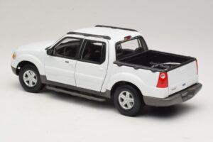 Ford Explorer Sport Trac Bílá Maisto 1:18 36891 Kov – obrázek 7 z 8