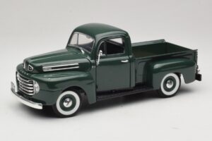 Ford F-1 Zelená Road Legends 1:18 92218 Kov