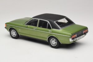 Ford Granada Mk1 Zelená Metalíza & Černá MCG 1:18 MCG18569 Kov – obrázek 5 z 6