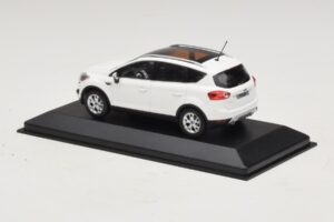 Ford Kuga Mk1 Bílý Dealerská Edice Minichamps 1:43 KUGA002 Kov – obrázek 3 z 5
