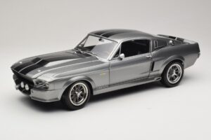 Ford Mustang Shelby GT500 Eleanor Šedá Metalíza & Černý KK-Scale 1:12 Ford Mustang Shelby GT500 Eleanor Šedá Metalíza & Černý KK-Scale 1:12 KKDC120171 Kov