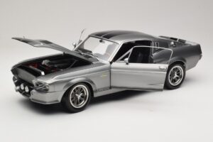 Ford Mustang Shelby GT500 Eleanor Šedá Metalíza & Černý KK-Scale 1:12 KKDC120171 Kov – obrázek 2 z 8
