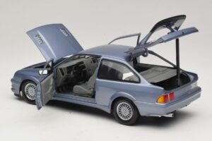 Ford Sierra RS Cosworth Modrá Minichamps 1:18 150084072 Kov – obrázek 5 z 8
