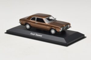 Ford Taunus TC Hnědá Metalíza Maxichamps 1:43 940081300 Kov – obrázek 3 z 5